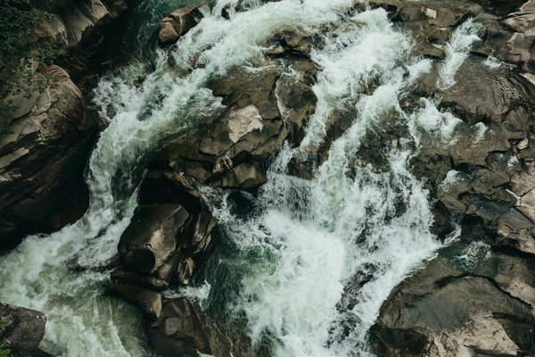 Welche umweltfreundlichen Alternativen gibt es zu herkÃ¶mmlichen Kreuzfahrtschiffen?
